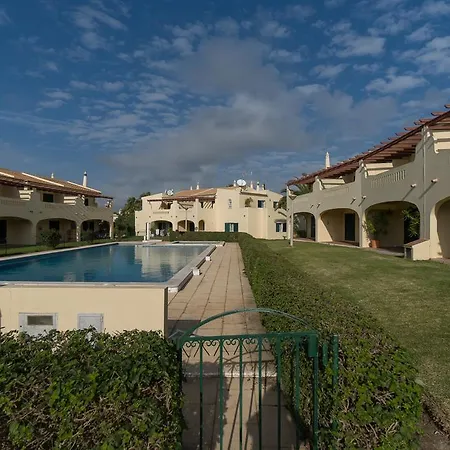 Apartamento Akisol Armacao Pera Relax Iii Porches (Algarve)